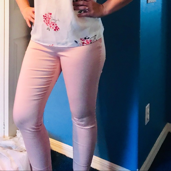 H&M cropped skinny pants blush color size 8 GUC - Picture 1 of 8
